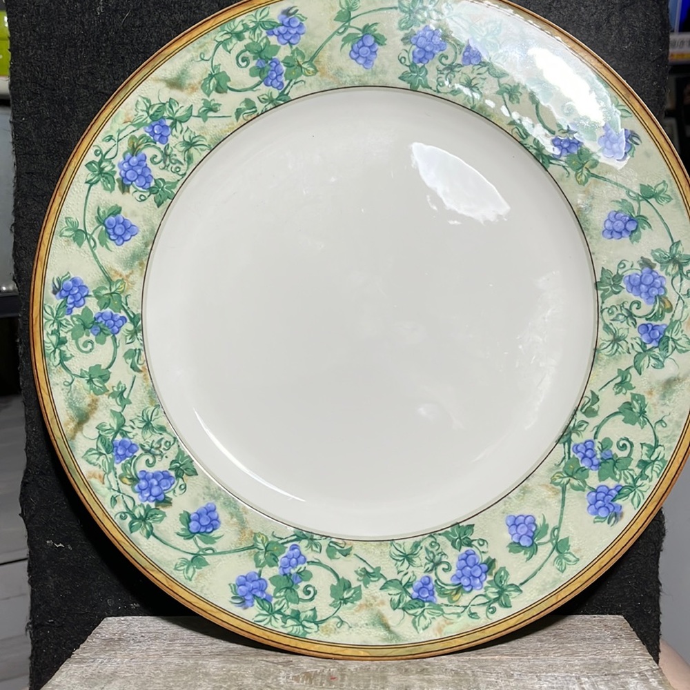 Chambord by Christopher Stuart Optima: Dinner Platter 12 inches